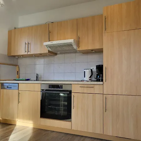 דירה 2 In Der Waldstrasse