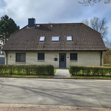 2 In Der Waldstrasse Apartment